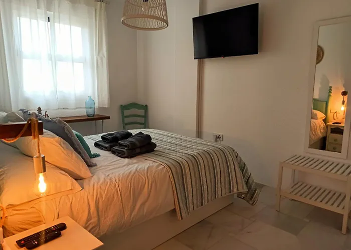 Casa Lola Conil, Azotea Al Mar Y Parking Solo Familias O Parejas