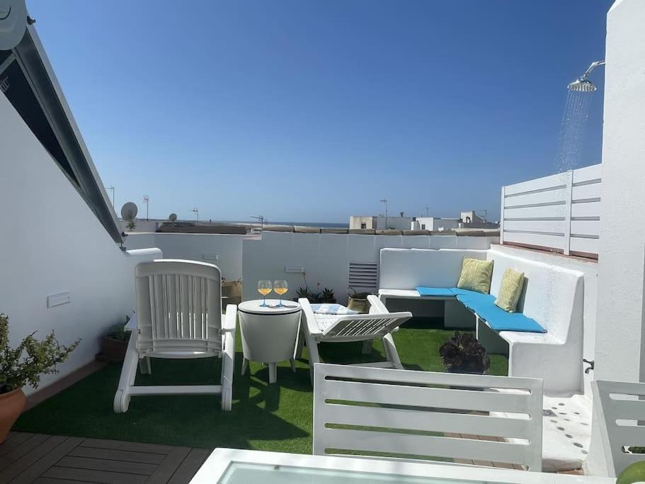 Ferienhaus Casa Lola Conil, Azotea Al Mar Y Parking Solo Familias O Parejas
