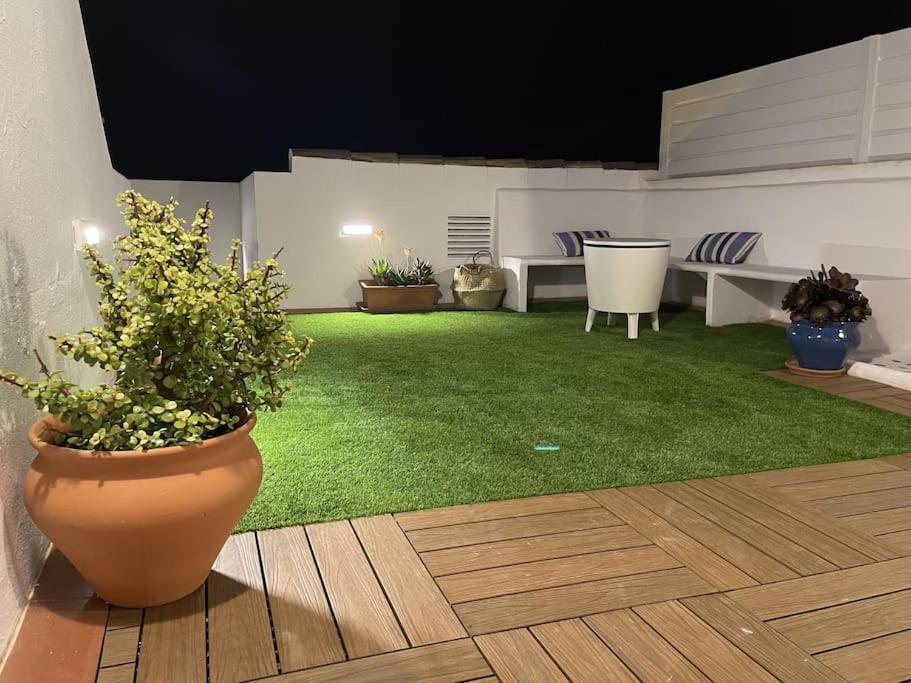 Casa Lola Conil, Azotea Al Mar Y Parking Solo Familias O Parejas * Conil De La Frontera