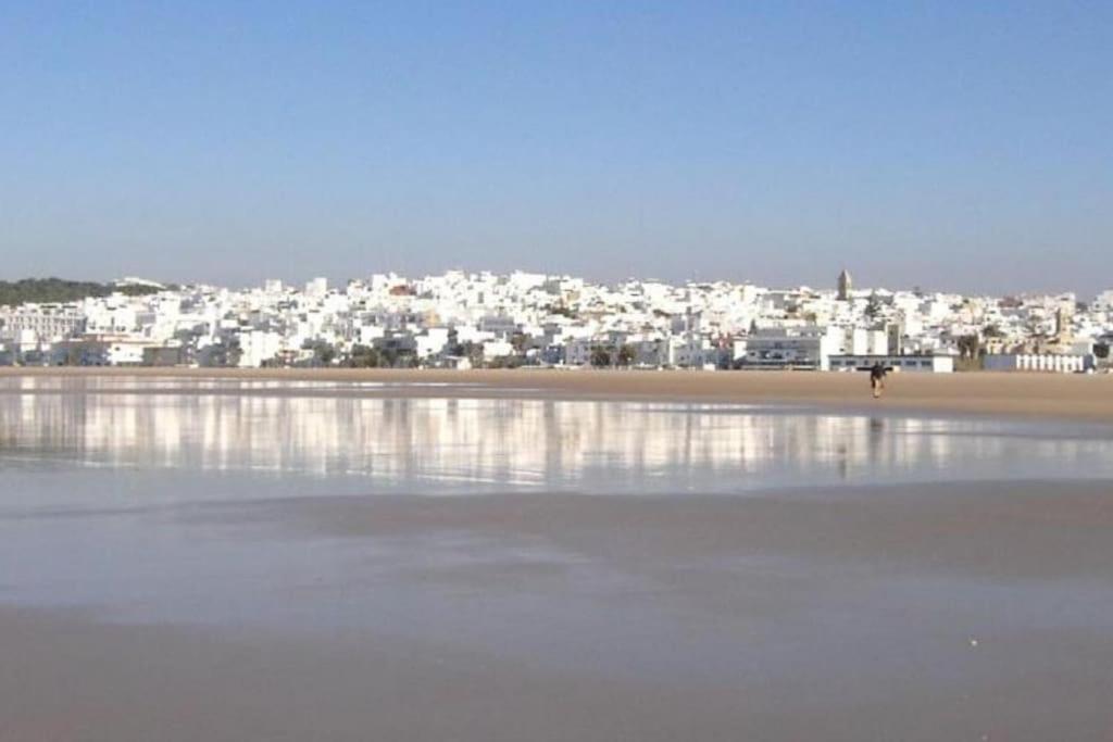 Casa Lola Conil, Azotea Al Mar Y Parking Solo Familias O Parejas Ferienhaus